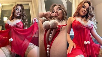 Kıvrımlı Noel Hediyesi: Domi Vibratörüyle Dolgun Güzellik Vahşi Orgazmı