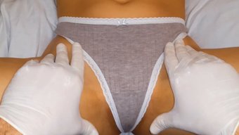 Japon Doktorun Iç Çamaşırıyla Masaj Yaptığı Pov Videosu