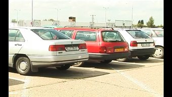 Genç Alman Bebek, Sert Yüz Sikişi Ve Anal Sekste Her Şeyi Alıyor