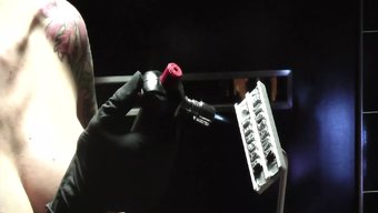 Amazon Tanrıçası Rachel, Münih'Te Yakıcı Bir Işareti Olan Bir Itaatkarı Acımasızca Domine Ediyor