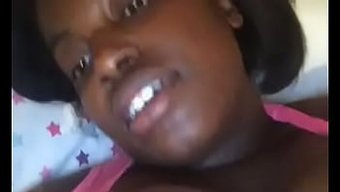 Ebony Güzel Şişman Kadınlar Candi'Nin Tüylü Am Oyunu